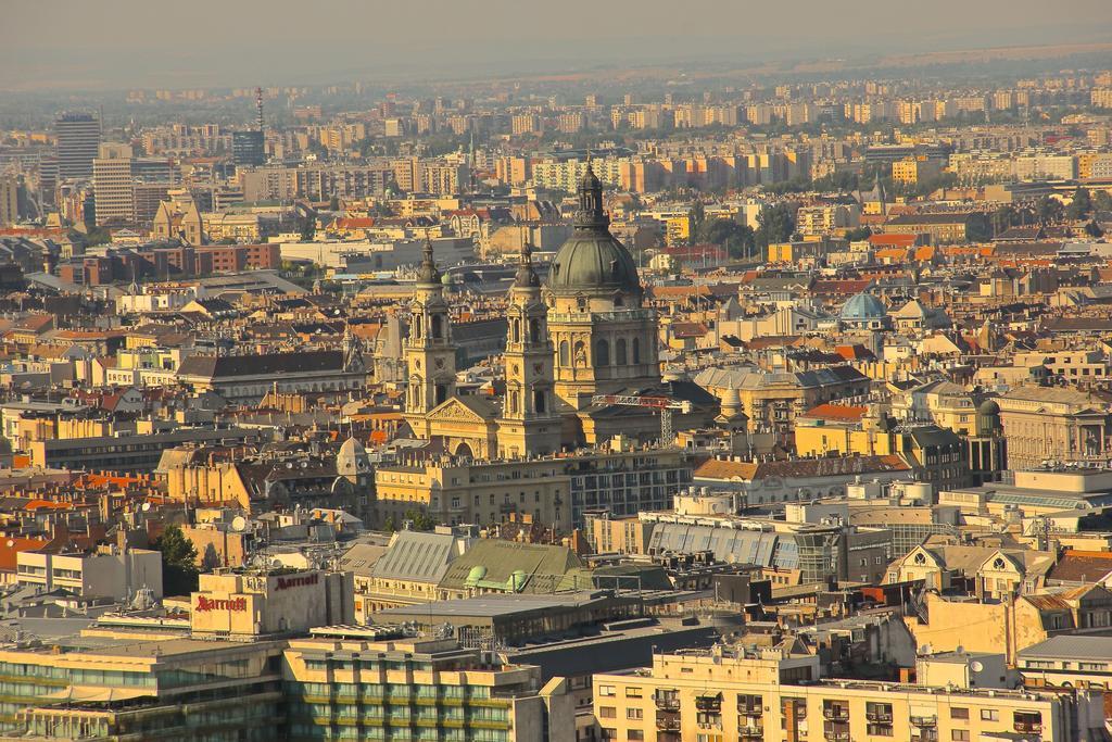 Citihost Karoly Koerut Apartament *